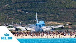 Big plane short runway  Cockpit Tales  KLM [upl. by Eeltrebor]