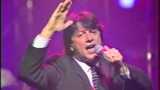 Herve Vilard  Fais la rire amp Capri cest fini  Live 1991 [upl. by Rehsa]